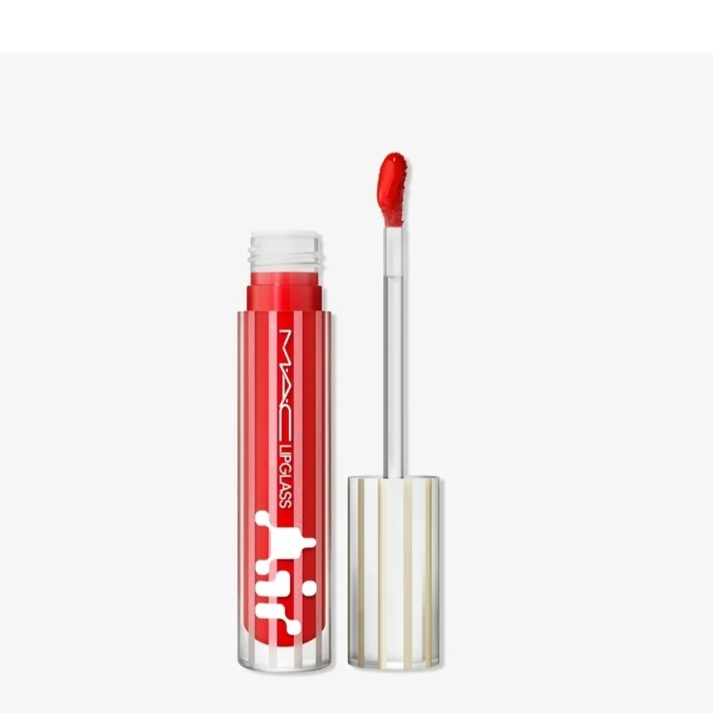 MAC Cosmetics Lipglass in Vibrant Red